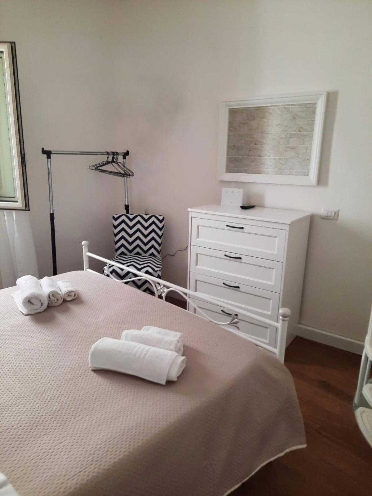 Guest House Santa Caterina 莫诺波利 外观 照片