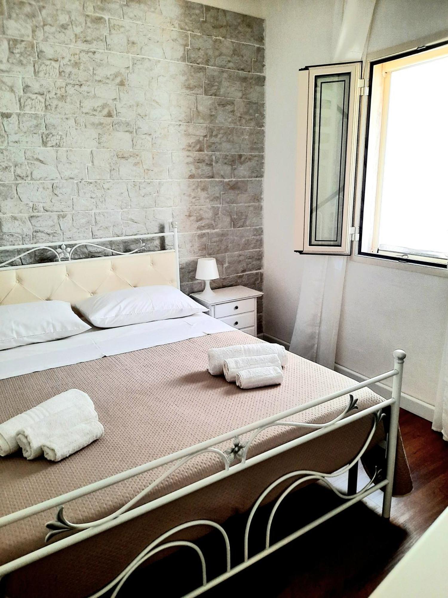 Guest House Santa Caterina 莫诺波利 外观 照片